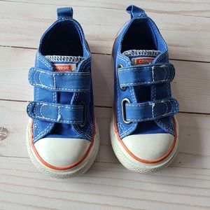 Converse 2V Strap Size 6 Toddler